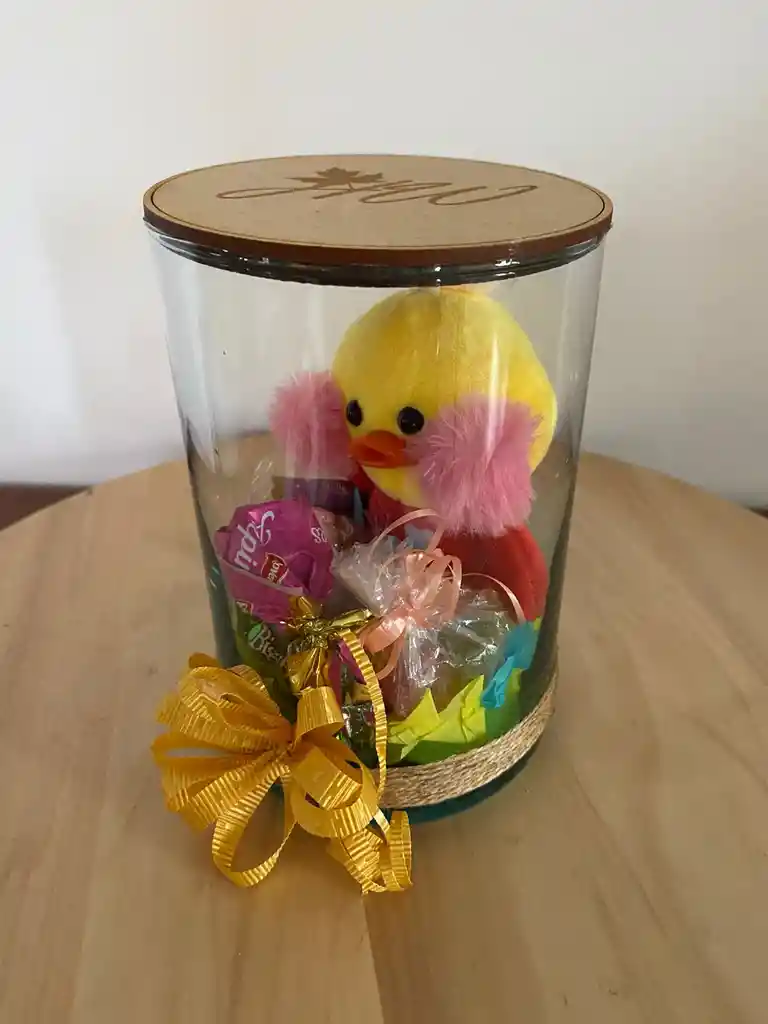 Regalo Detalle Pollito Con Moño Y Chocolates Para Cualquier Ocasión