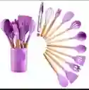 Set De Utensilios Para Cocina En Silicona Con Mango De Madera 12 Piezas Cucharas Color Morado