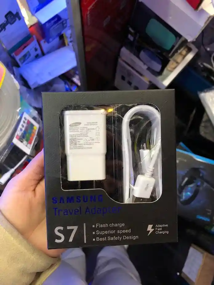 Cargador Completo V8 Cable + Adaptador Samsung Blanco
