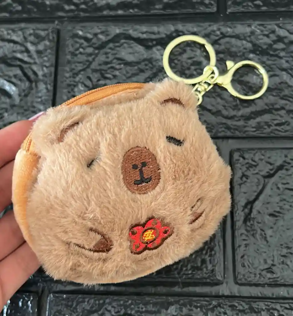 Monedero Capibara Pelcuhe