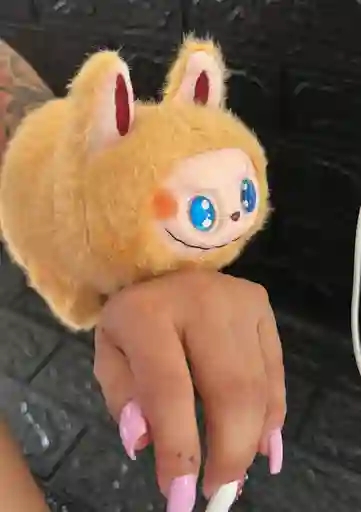 Pulcera Labubu Peluche Con Luches Y Sonido
