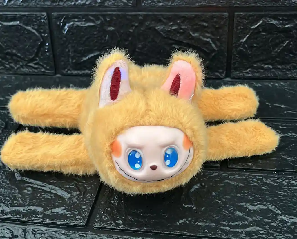 Pulcera Labubu Peluche Con Luches Y Sonido