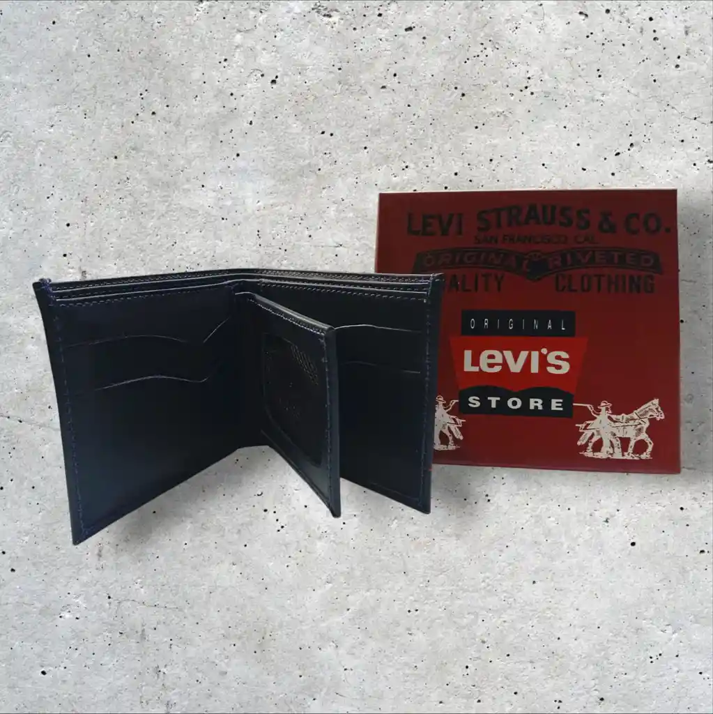 Billetera Hombre Levis Cuero Genuino De Alta Calidad Azul Oscuro - Grabado