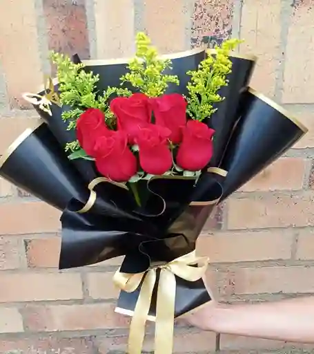 Ramo Rosas