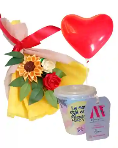 Ramo De Rosas Y Girasol Con Cafe Latte