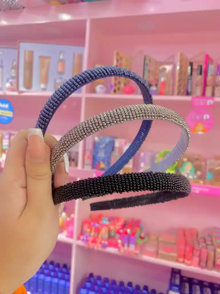 💫 Diadema Con Mini Mostacillas – Estilo Y Comodidad Para Cada Día