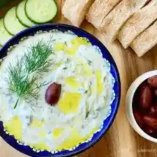 Tzatziki – Salsa Cremosa Con Yogurt Griego 250g.