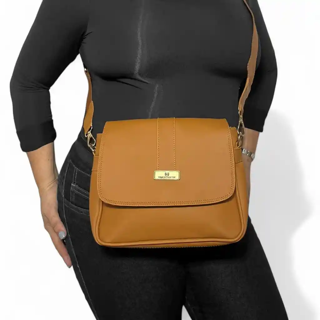 Bolso Pequeño De Mujer Dama Marca Karla Chacon Lady Miel