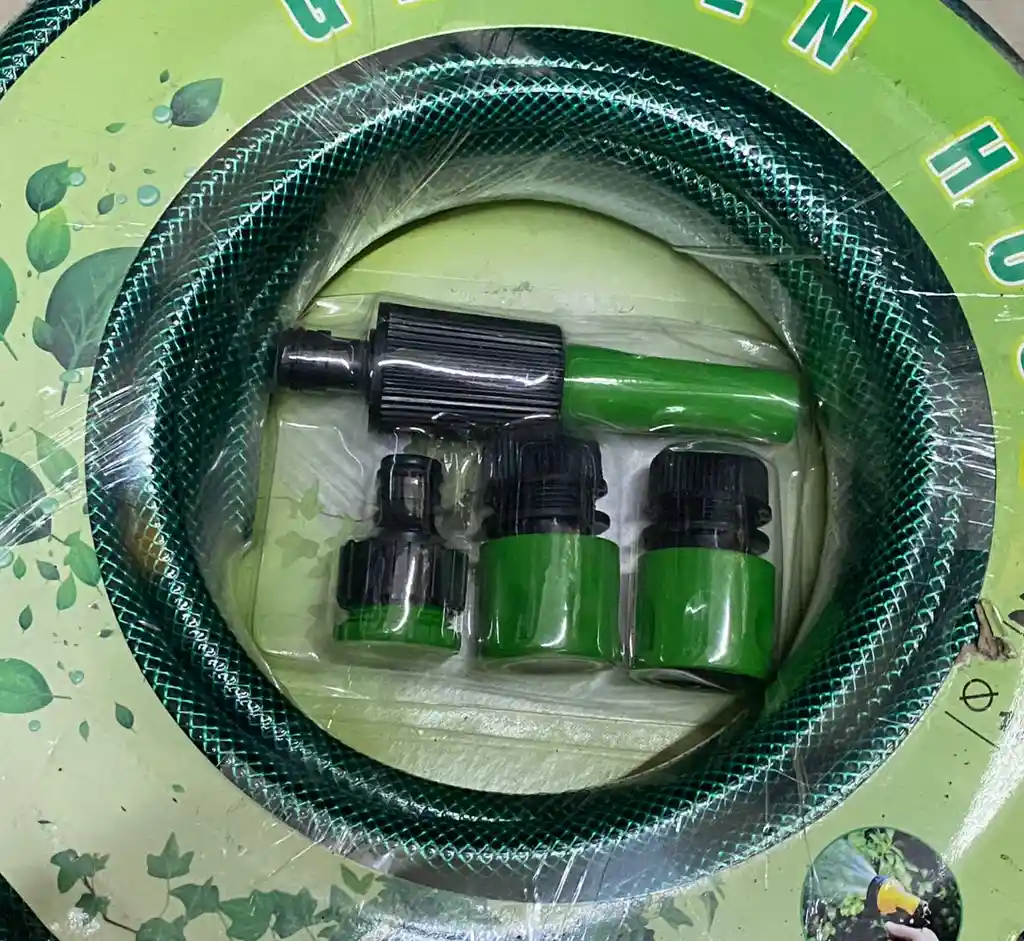 Manguera De Jardin Con Kit De Boquillas Multiuso 20mtrs