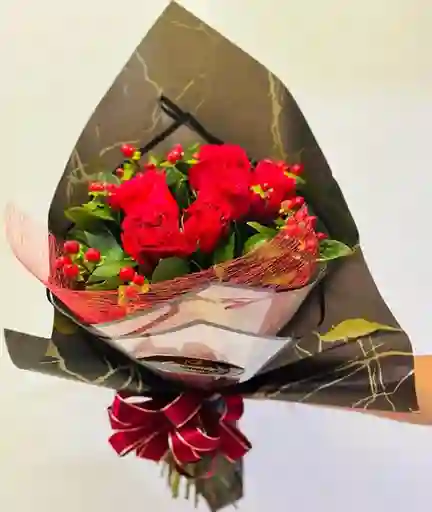 Ramillete Rosas Con Amor