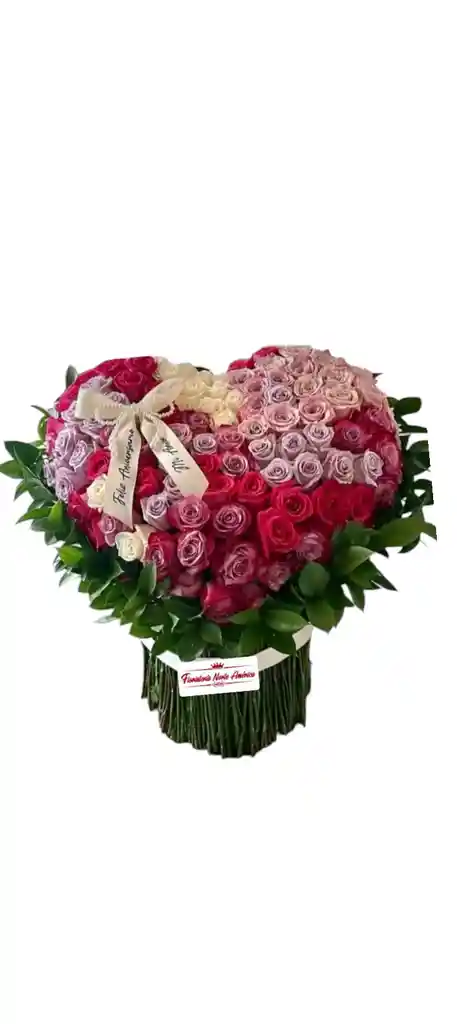 Ramo Corazón Rosas Pastel