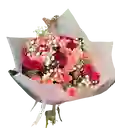 🩷 Bouquet Abundante De Rosas Rosadas Con Mariposa