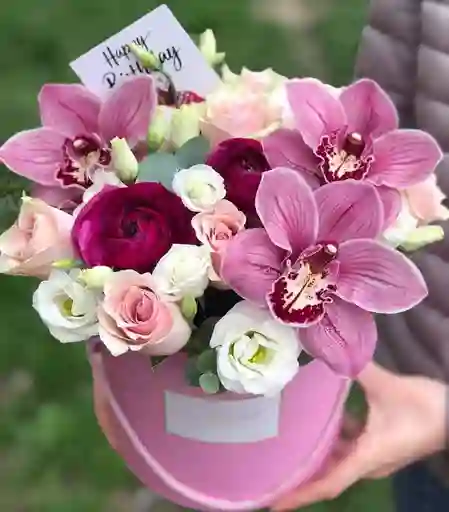 💖 Caja Floral “cumpleaños Fascinante”