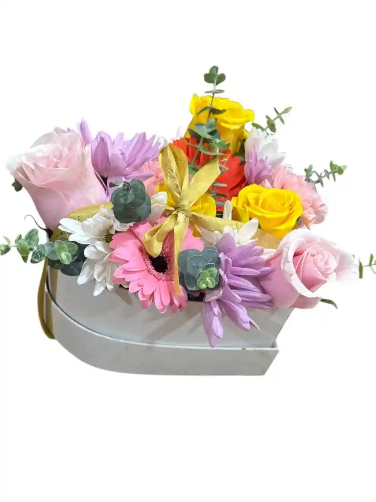 Flores Surtidas En Caja En Forma De Corazon