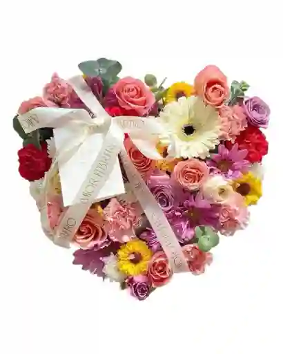 Flores Surtidas En Caja En Forma De Corazon