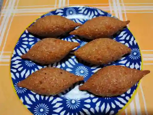 Kibbes Zeppelin Veganos Quinua Y Pimentón, 6 Unidades.