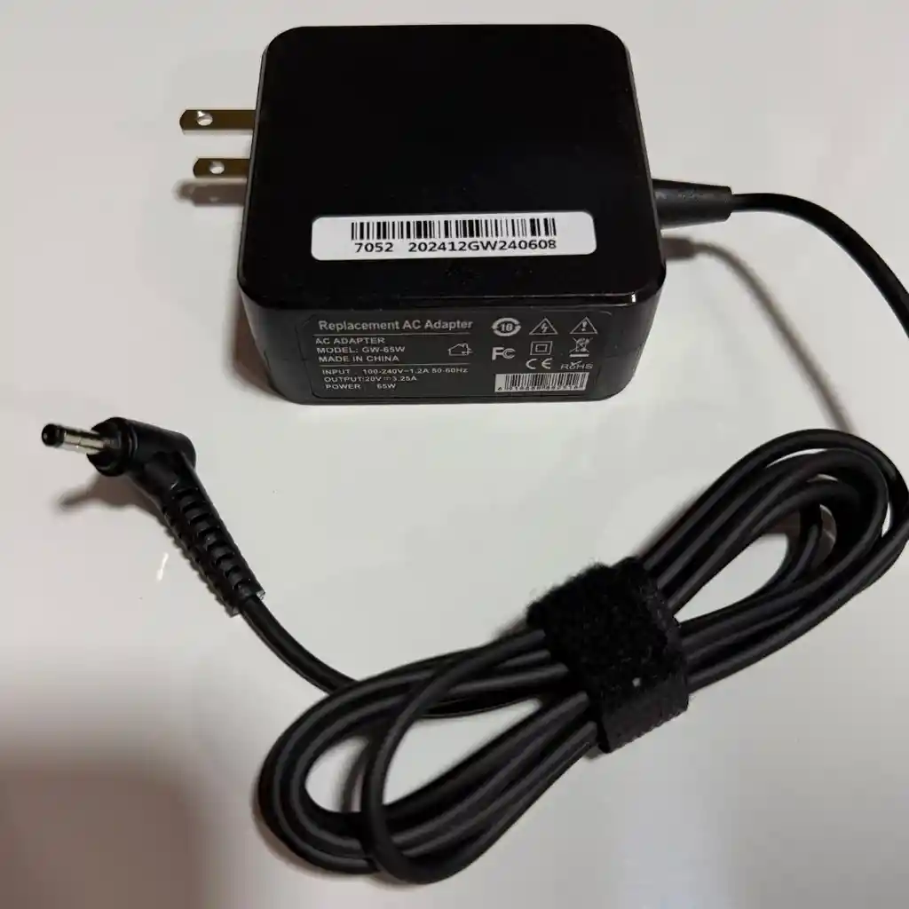 Cargador Para Portatil Lenovo Ideapad 20v 2.25 Amp 4.0*1.7mm