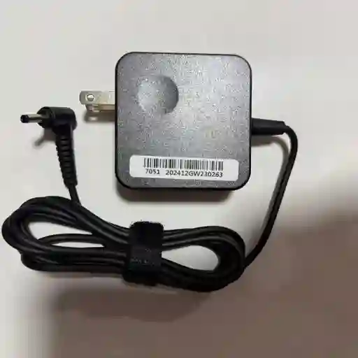 Cargador Para Portatil Lenovo Ideapad 20v 3.25 Amp 4.0*1.7mm