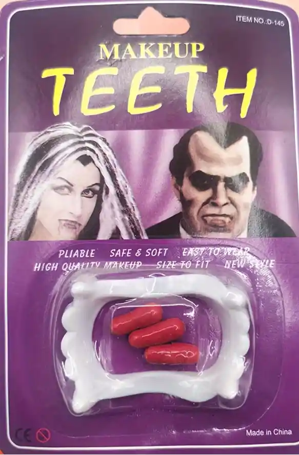 Colmillos / Dientes De Vampiro Con Pastillas Rojas De Sangre