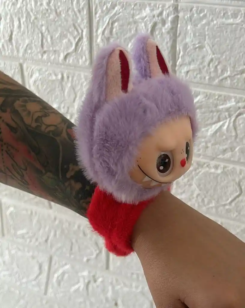 Pulcera Labubu Peluche Con Luces Y Sonido