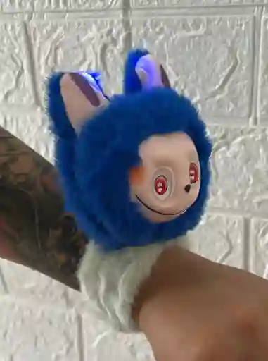 Pulcera Labubu Peluche Con Luces Y Sonido