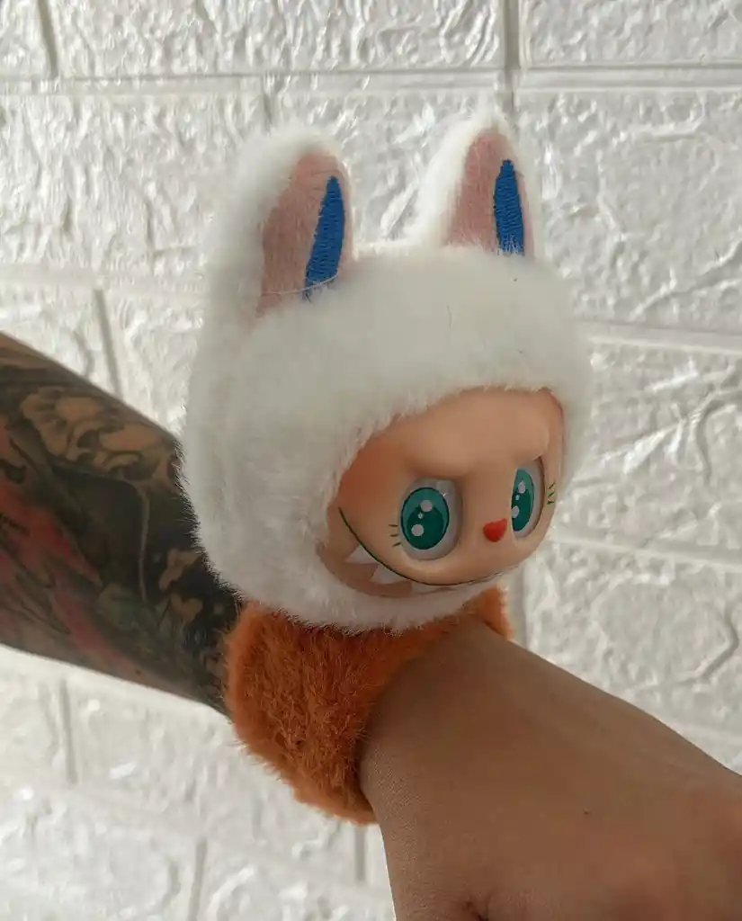 Pulcera Labubu Peluche Con Luces Y Sonido