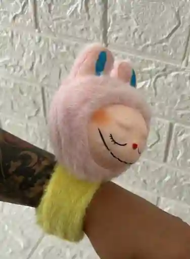 Pulcera Labubu Peluche Con Luces Y Sonido
