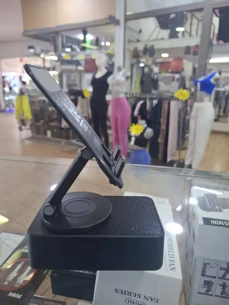 Betterbass 2301bt: Soporte De Celular Con Altavoz Bluetooth, Luces Led, Carga, Rotación 360° Y Sonido 3d – ¡llévalo A Todas Partes!