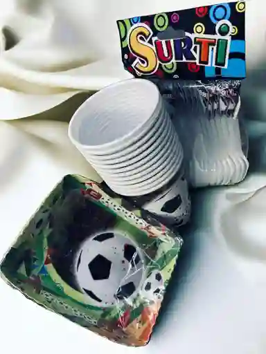 Set De Platos, Vasos Y Cucharas Con Diseño De Futbol Para Fiestas Y Piñatas