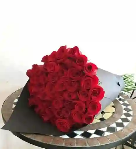 Bouquet/50 Rosas Rojas