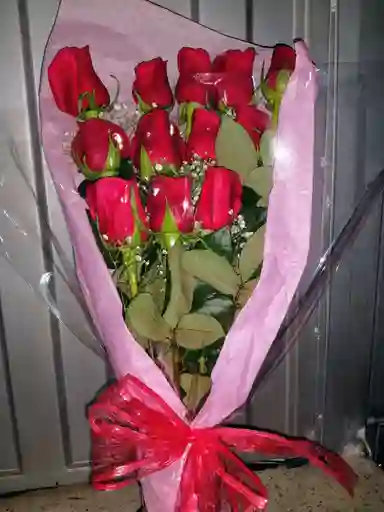 Bouquet/12 Rojas