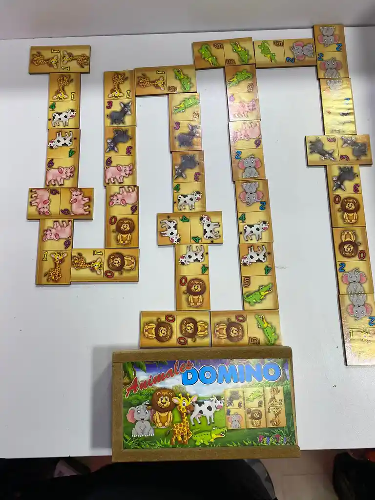 Juego Domino Con Diseño De Animales