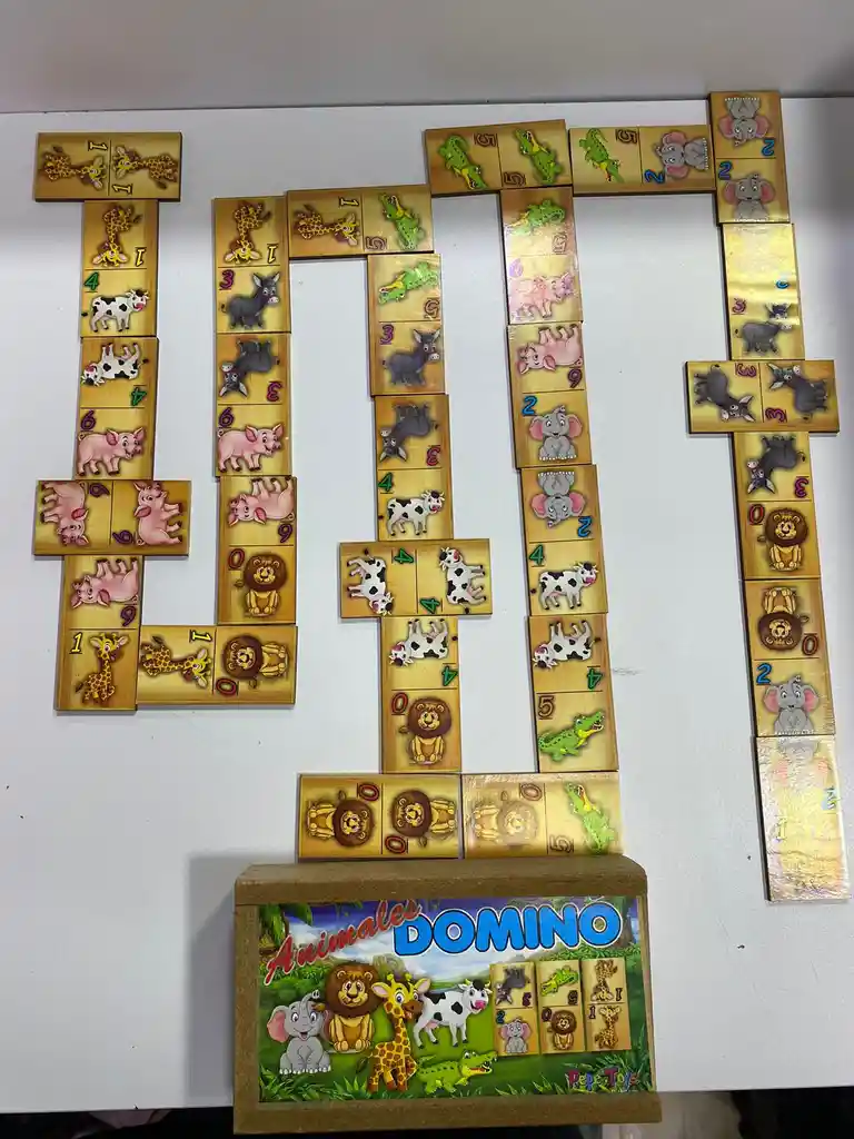 Juego Domino Con Diseño De Animales