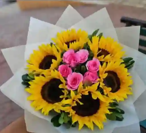 Bouquet/6girasoles/rosas.