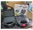 Sandwichera Parilla De Prensa Panini Antiadherente 750w