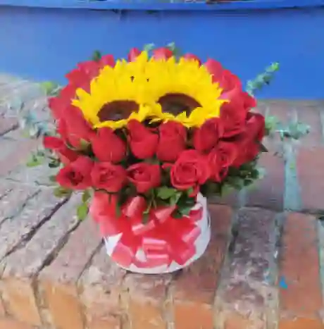 Caja Cuadrada/24rojas/girasoles