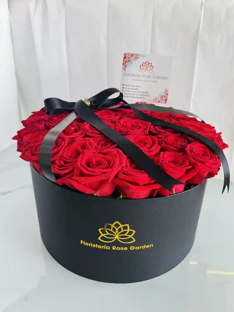 Caja Redonda Premium De Rosas
