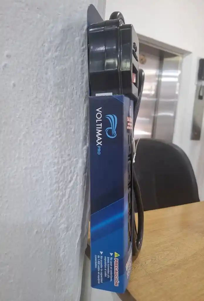 Multitoma Con Cable De 3 Metros Supresor Voltimax Pro 6 Tomas 120v 15a 1800w