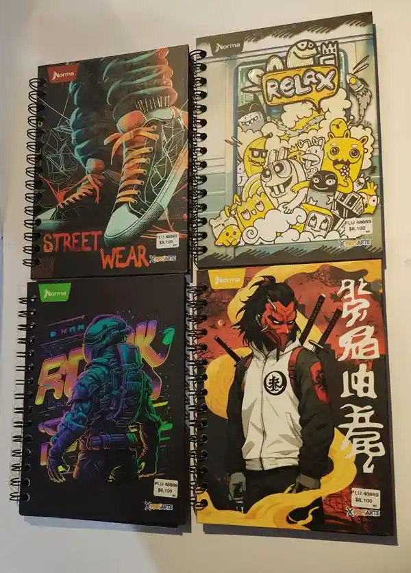 Cuaderno Argollado Tapa Dura Pequeño 80 Hojas Cuadriculado