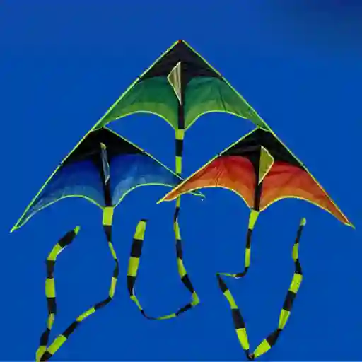 Cometa Para Volar Diamante Chulo Colores Negra 110 X 55cm Pequeña Con Cola + Pita