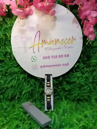Reloj De Cuarzo Dorado