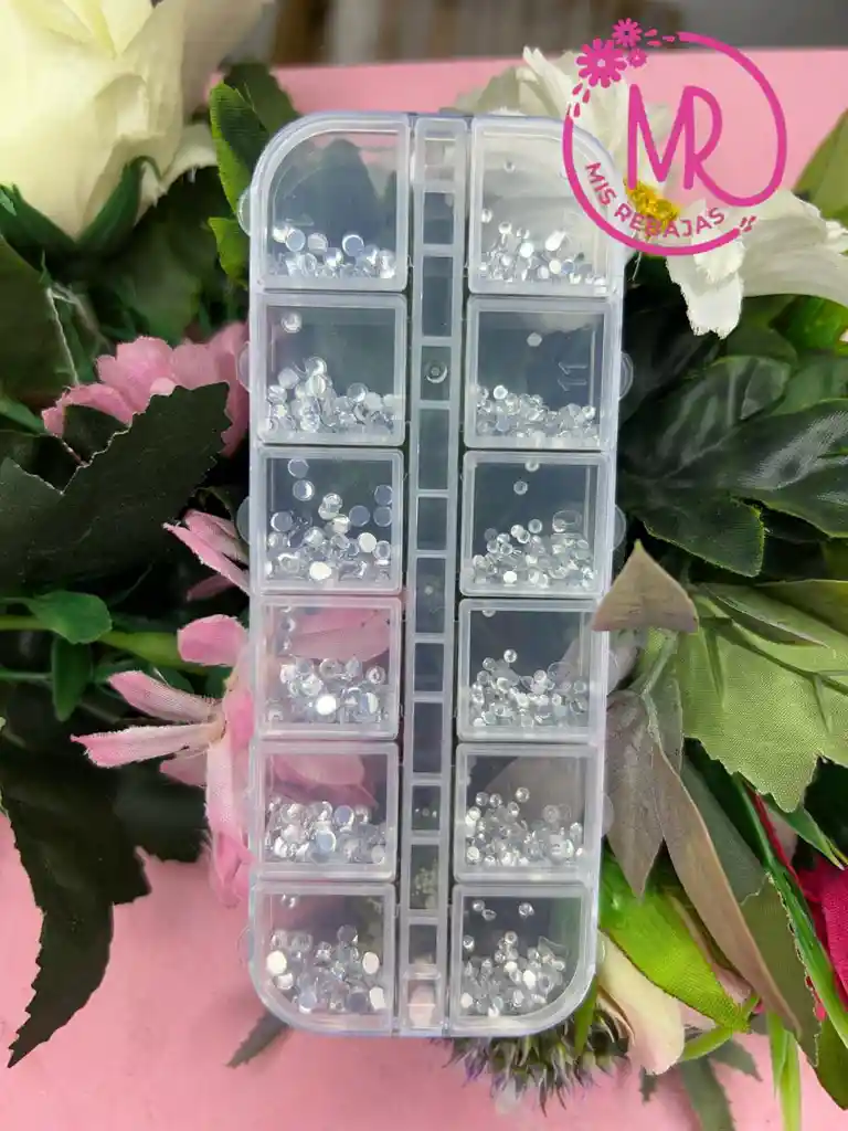 Piedras Plateadas De Diferentes Tamaños Para Decorar Uñas