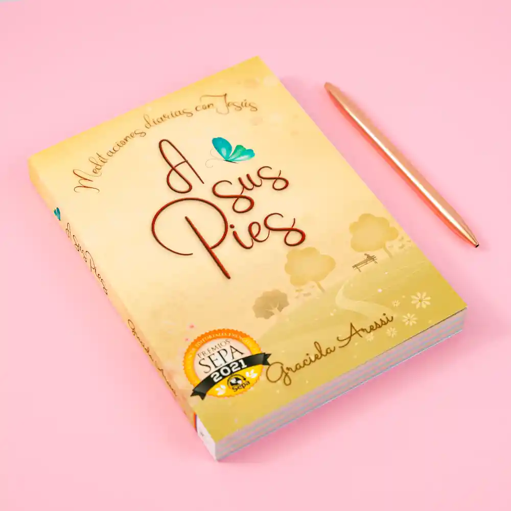 A Sus Pies, Libro Devocional 365 Dias