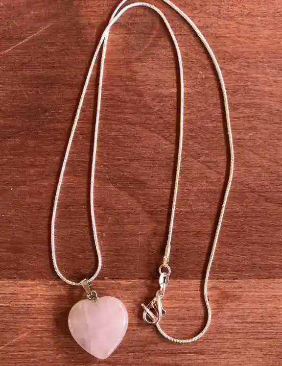 Collar Cuarzo Rosa Corazón Cadena Bañada En Plata Ley 925