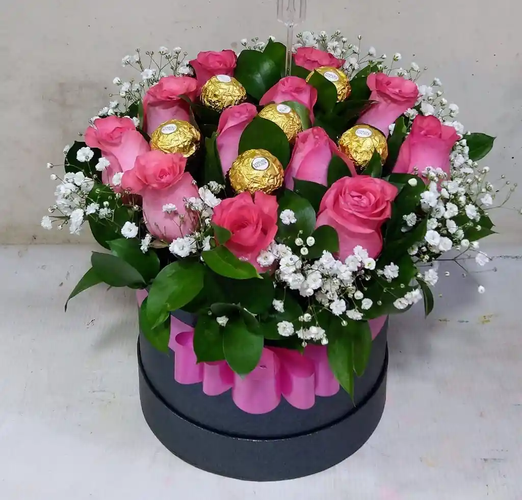 Rosas Y Chocolates