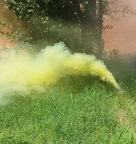 Bengala De Humo Amarilla Colores Surtidos X Unidad Para Toda Ocasión