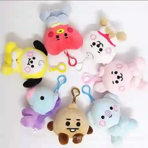 Kit 7 Llaveros Peluche Bts