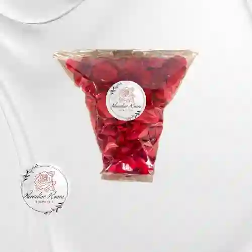 Pétalos De Rosa Roja