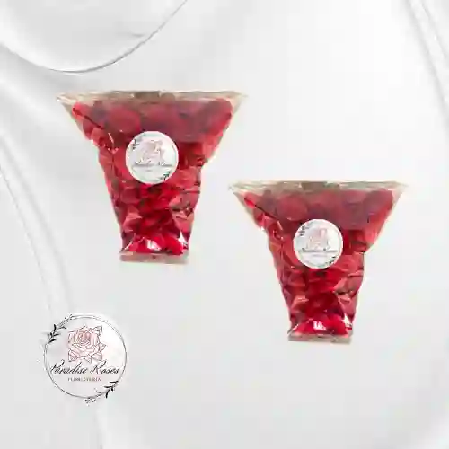 Pétalos De Rosa Roja