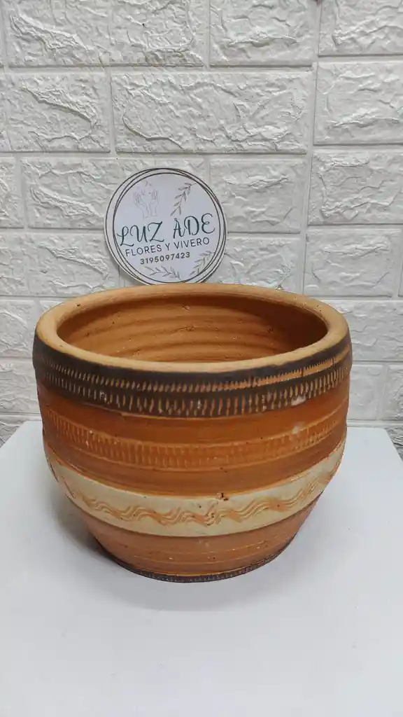 Maceta De Terracota Rústica Decorada